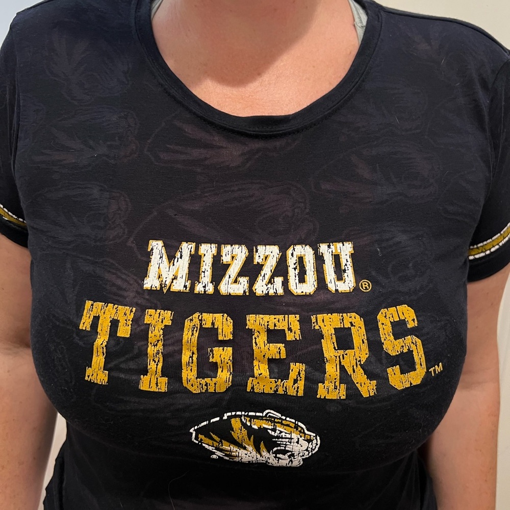 Mizzou Tigers Women's Black T-Shirt